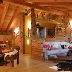 Hotel Tivet 3*